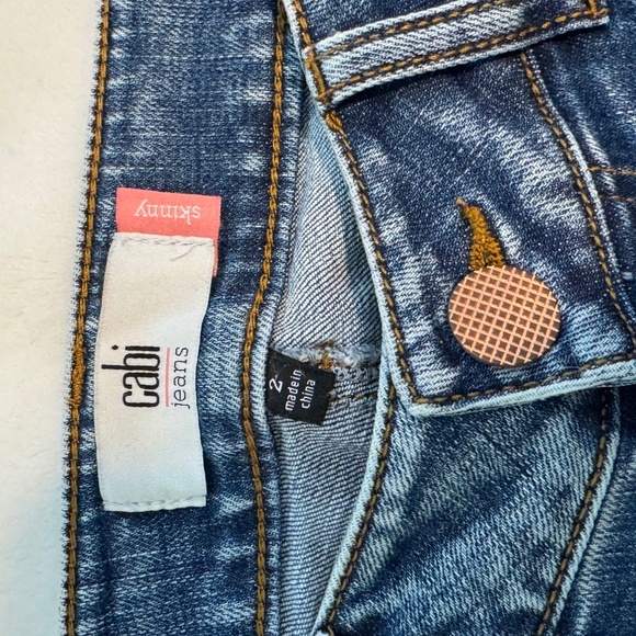 CAbi Skinny Distressed jeans - Picture 5 of 5